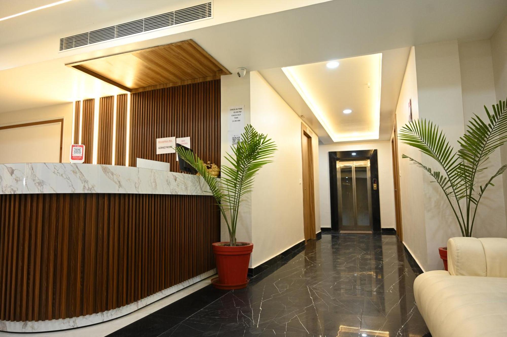The Janki Hotel Ayodhya Exterior photo