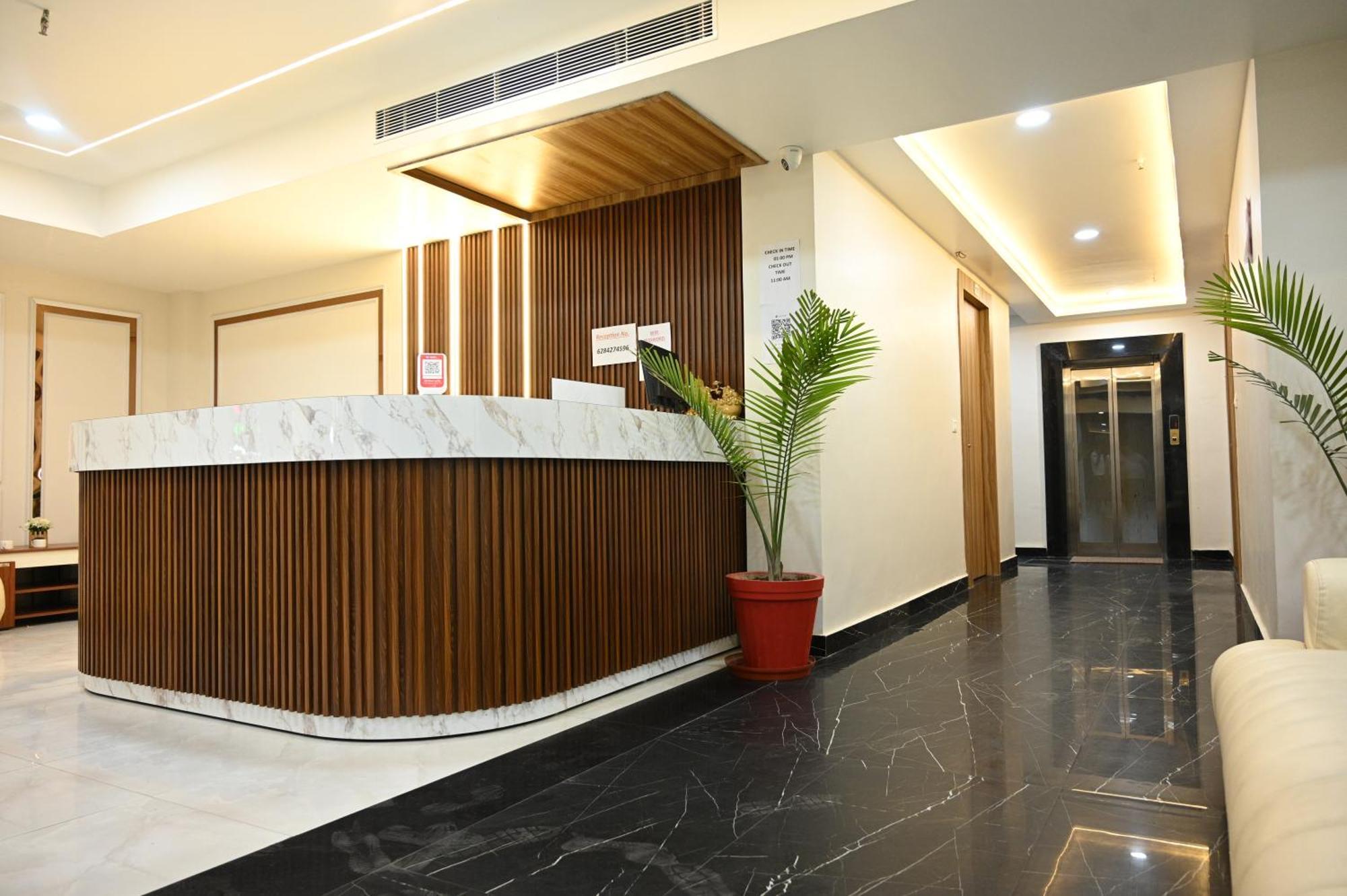The Janki Hotel Ayodhya Exterior photo